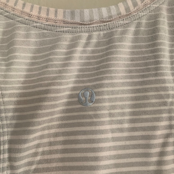 lululemon tank top - Picture 4 of 4